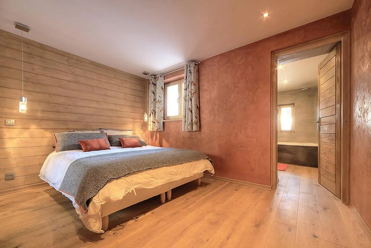 Chalet Villa Le Relais De La Fis 6-14 Pers Chamonix